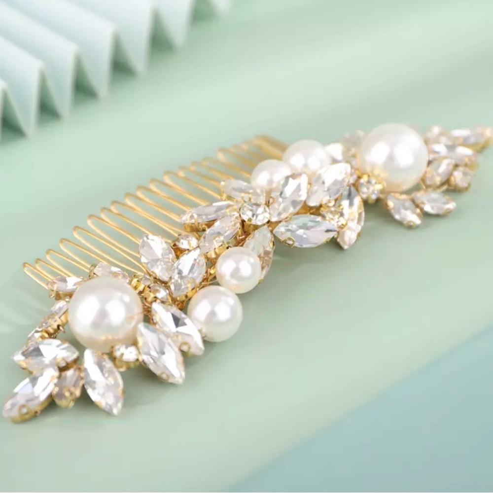 Bridal Hair Gold Comb | Large Accent Pieces | Gold Hair Comb - Picture 4 of 4